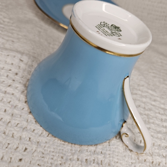 Aynsley England Turquoise Vintage Teacup Saucer Gold Filigree Corset Design RARE - Picture 5 of 16